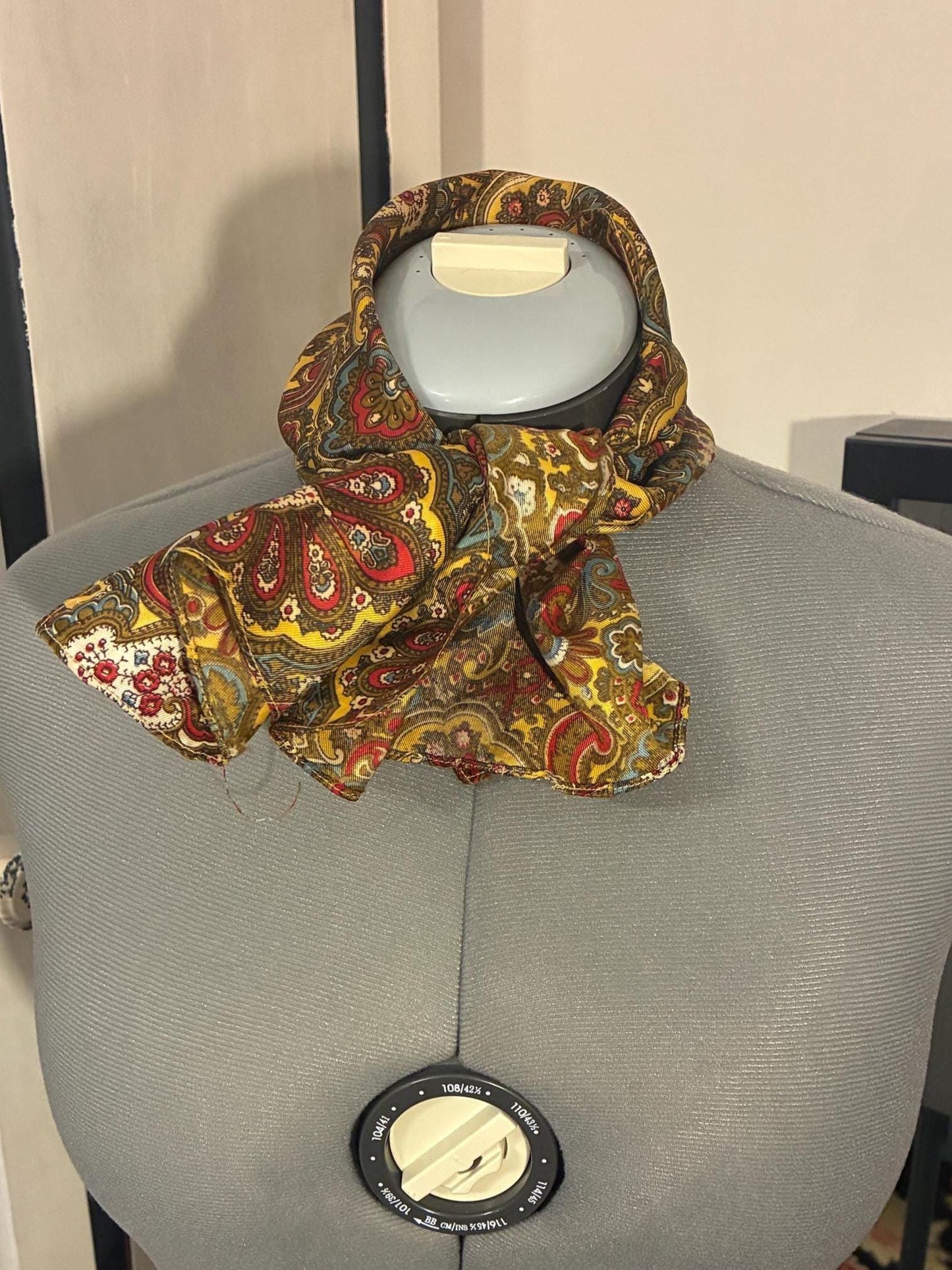 Vintage Silk Scarf (Paisley)