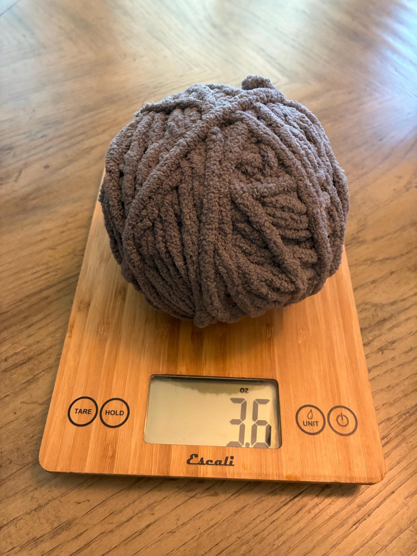 Bernat Blanket Yarn (Dark Gray)