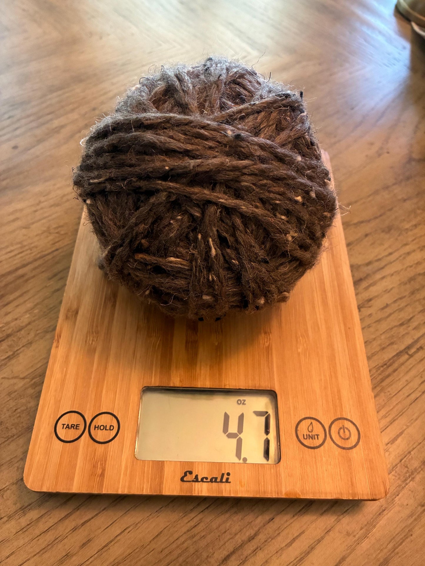 Speckled Wool Yarn (Gray / Brown)