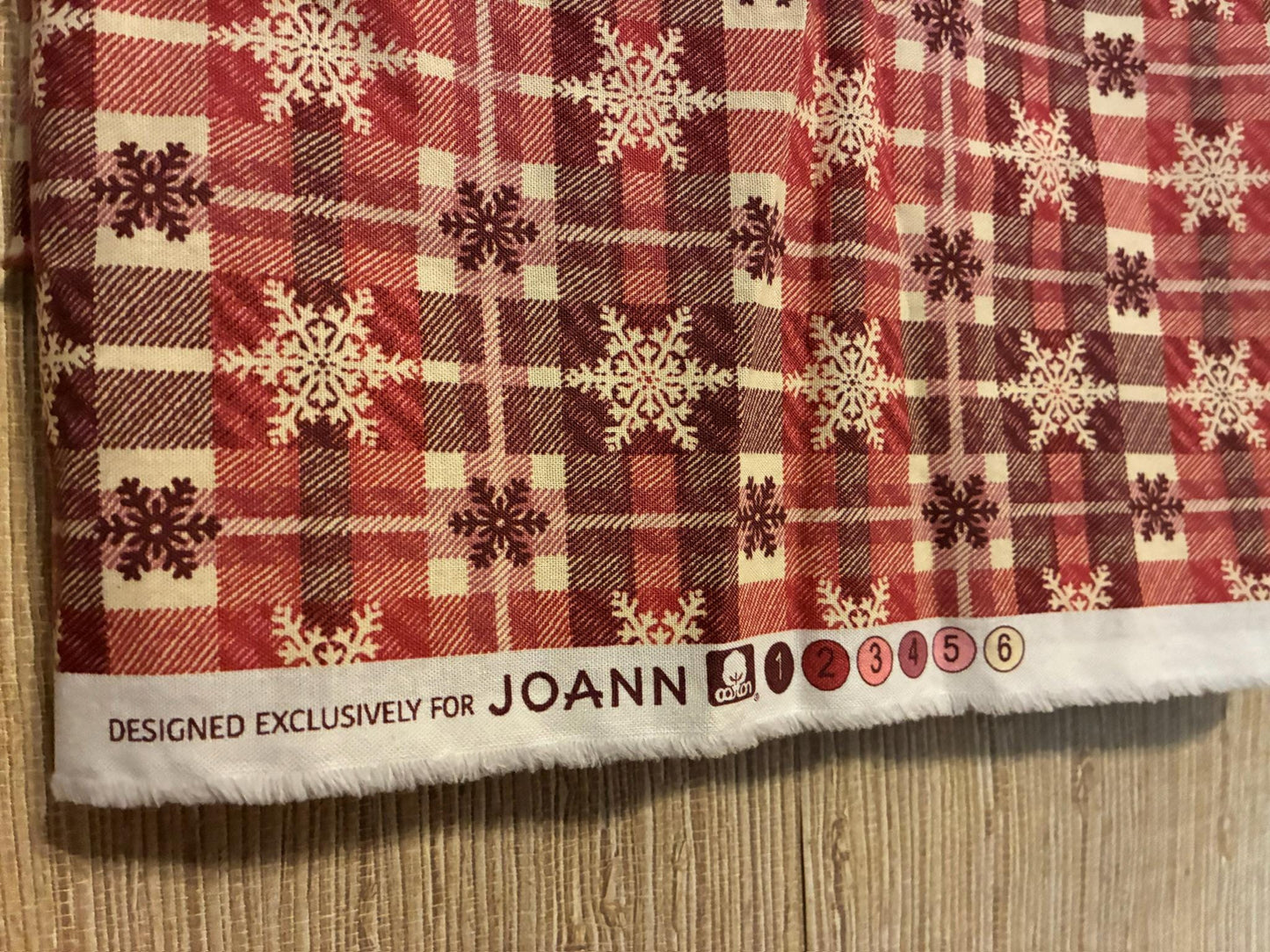 Christmas Fabric (Snowflake Plaid)