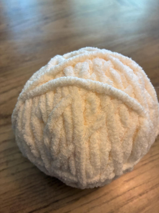 Bernat Blanket Yarn (Cream)