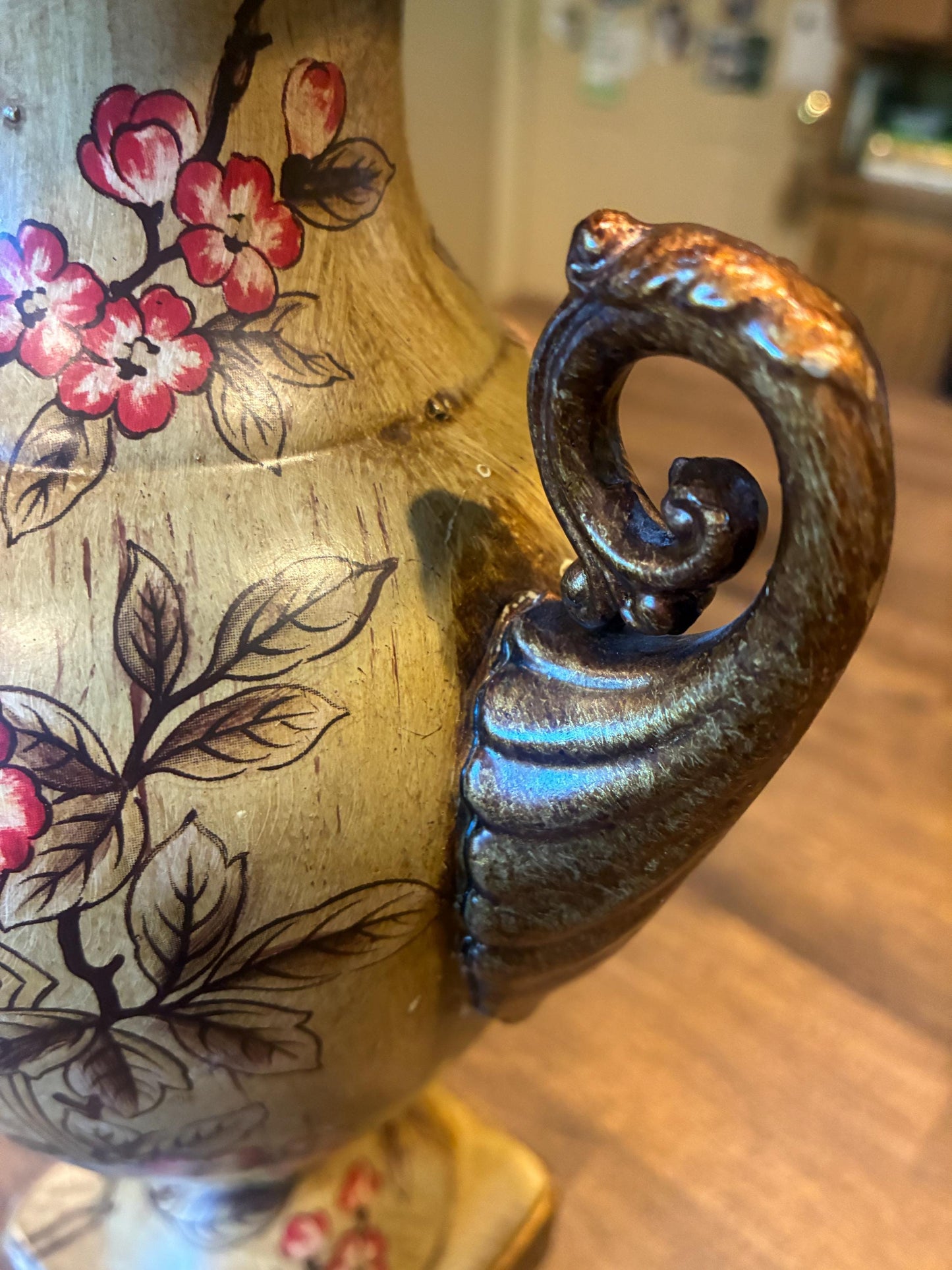 Oriental Decorative Urn / Vase