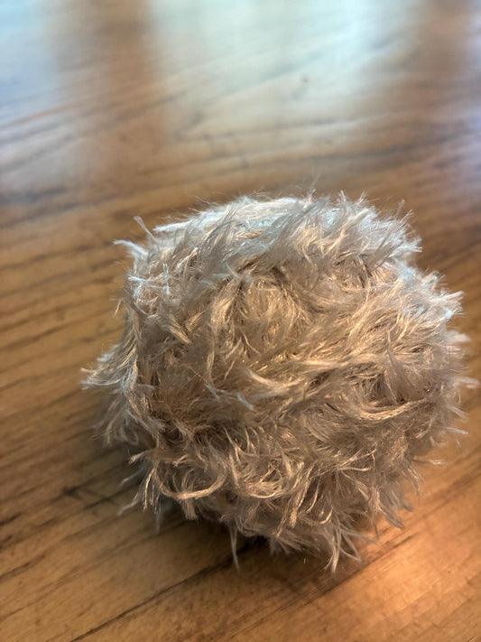 Eyelash Yarn (Light Gray)
