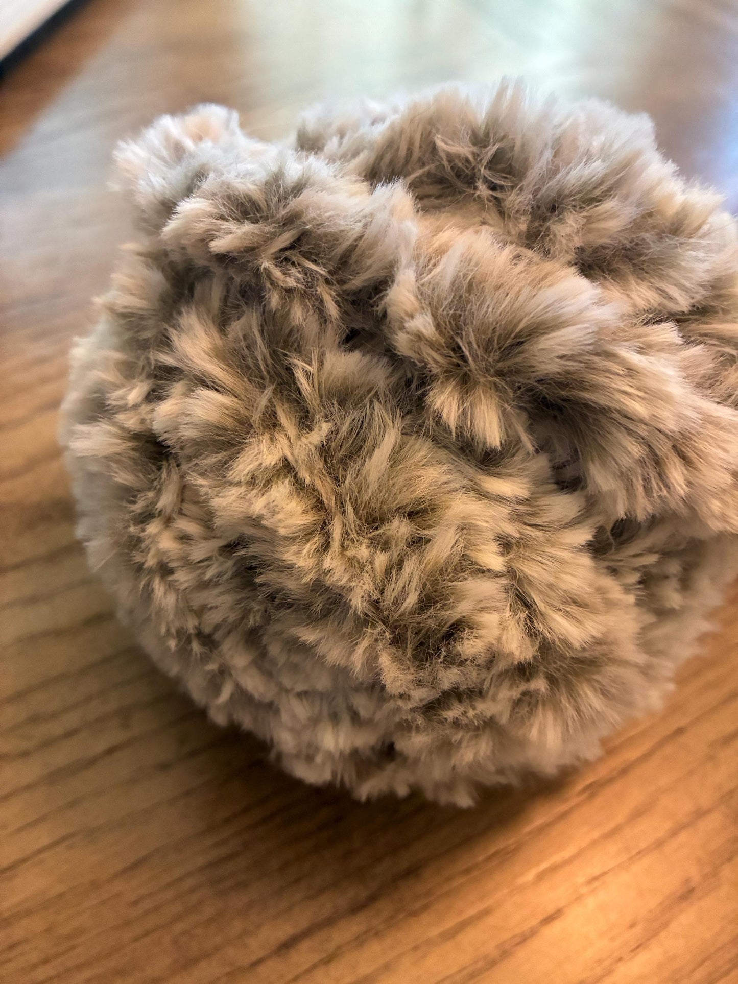 Faux Fur Yarn (Super Bulky / ~4.5 oz)