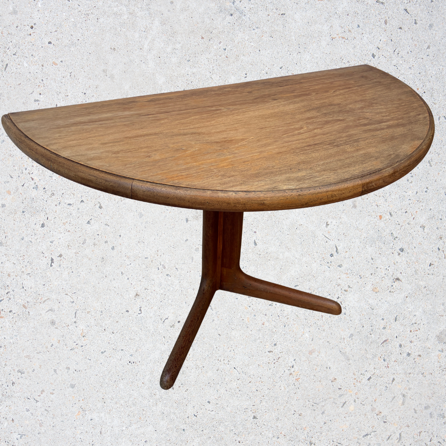 Vintage Mid-Century Modern Retro Accent Table